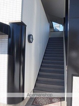 ＭａｉｓｏｎｄｕＥｔｏｉｌｅ[2LDK/48.61m2]のエントランス