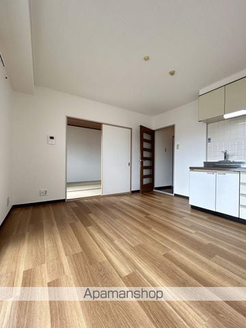 ロイヤルスクエアあむIの内装写真