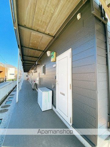 ニューシティの玄関写真