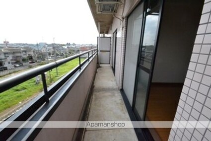 ヴィラ・ウィステリア[2LDK/60.15m2]のバルコニー