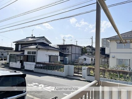 サントロペＢ[1K/24.09m2]の駐車場1