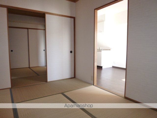 グランドハイリス 上社の内装写真