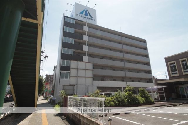 メイプル岩塚本通の外観写真