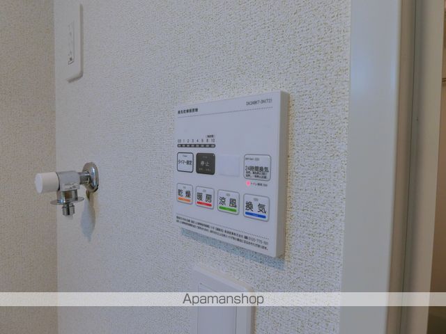 ヒカルサ京田辺大住の内装写真