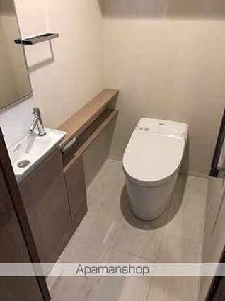 東京都練馬区東大泉１丁目[1LDK/58.16m2]のトイレ