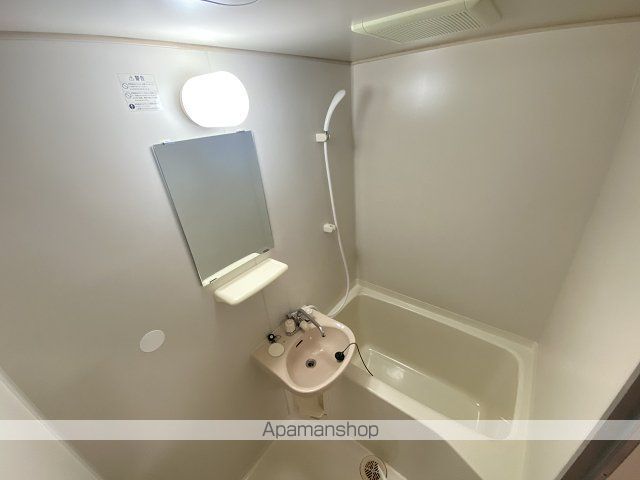 リバーシティ中里の内装写真