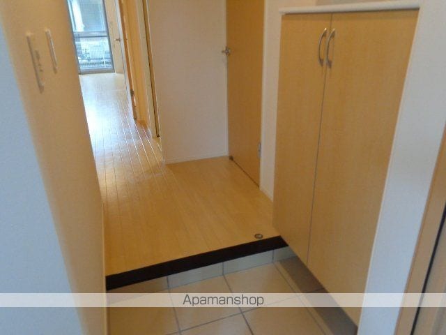 平塚市 2階建 築12年の内装写真