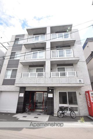 ルーエ北円山の外観写真