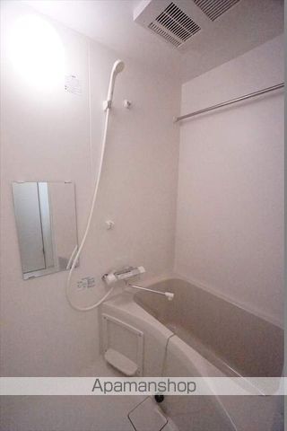 パインテール千成の内装写真