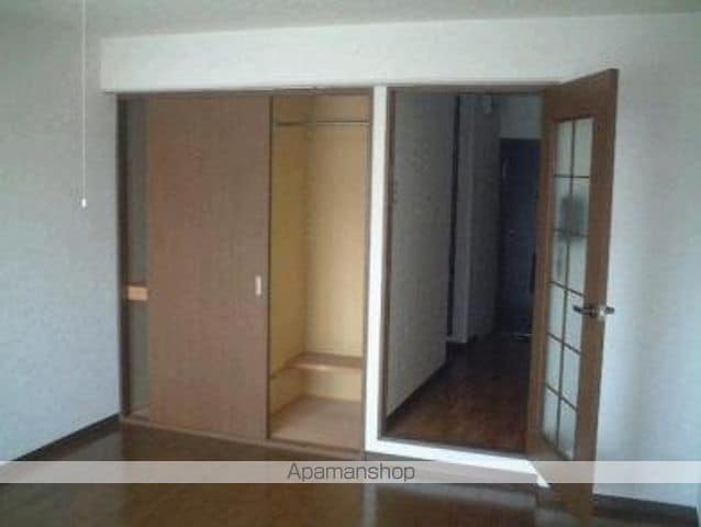 アークヒルズ西古松の内装写真