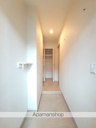 新潟県上越市東城町３丁目[1LDK/50.03m2]の玄関