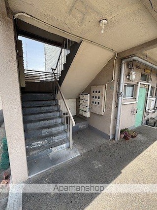 芸南マンション[1DK/30.3m2]のエントランス