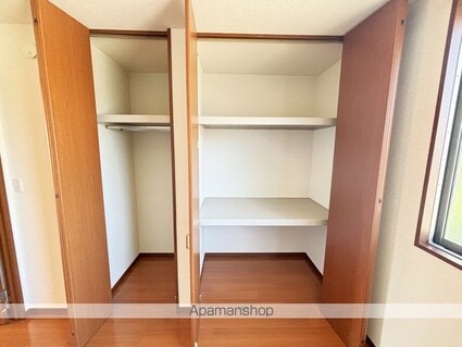 パンシオン・クレール　Ａ棟[2LDK/53.28m2]の収納