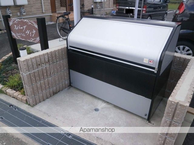 スパーブ・ヴィラ[2LDK/57.07m2]の共用部2