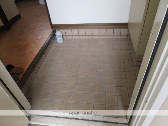 エトワール三津屋B棟の内装写真