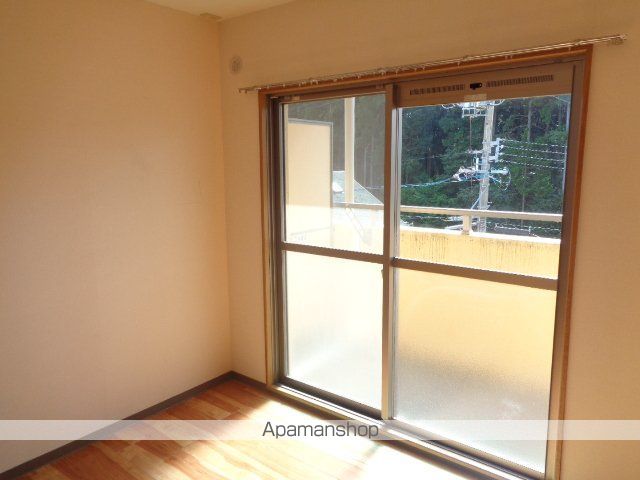 NICHEの内装写真