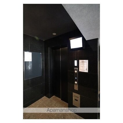 ルジェンテ・バリュ上野根岸[2LDK/50.97m2]の共用部