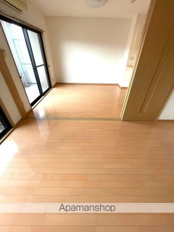 エメラルドマンションの内装写真