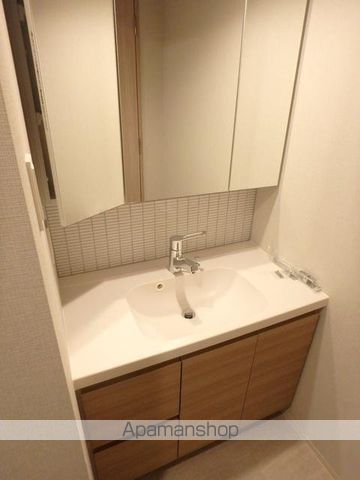 シーズンフラッツ青葉通一番町の内装写真