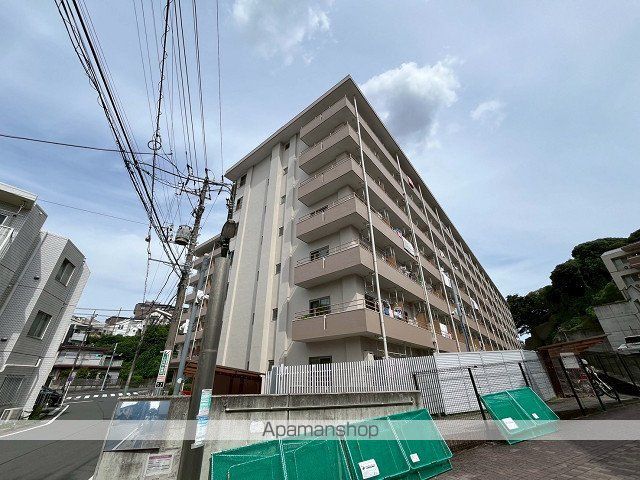 常緑ハイツの外観写真