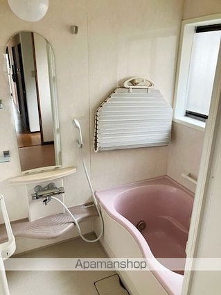 長房町戸建[4SLDK/111.95m2]のバス