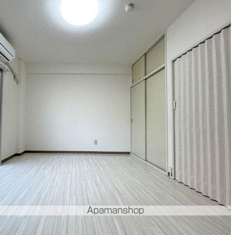 百間町マンションの内装写真