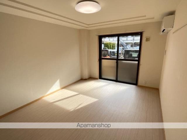 I HOUSEの内装写真