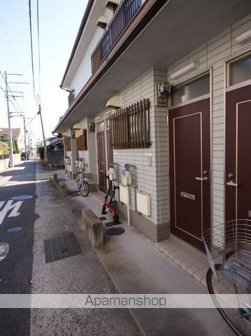 ウッディハイツ高田の玄関写真