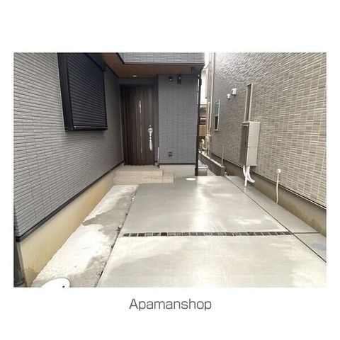 小田急電鉄小田原線 和泉多摩川駅 徒歩7分 2階建 新築の玄関写真