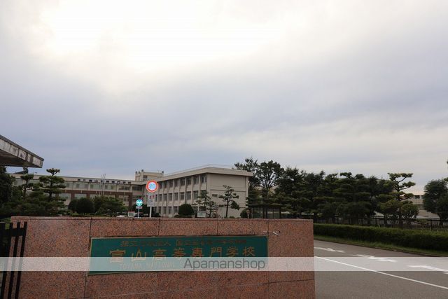 グランドゥールWAKOU B棟の周辺写真