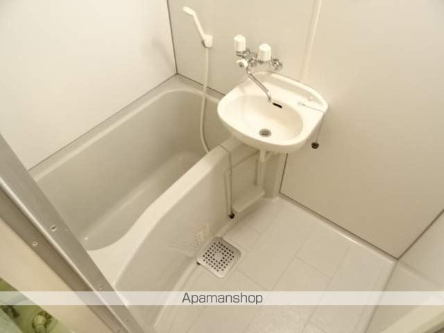 ユトリロ坪井町の内装写真