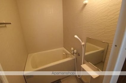 メルローズ本郷[2DK/47m2]のバス