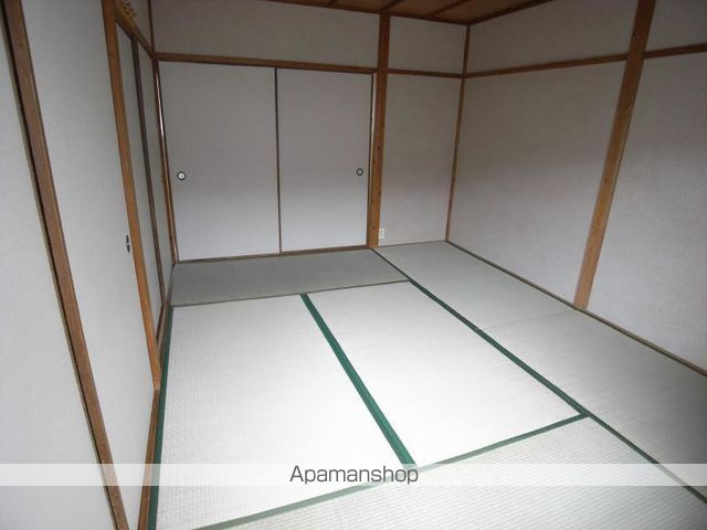 大宮南箱ノ井町貸家の内装写真