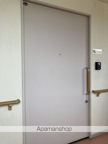 サポートタウン河渡の玄関写真