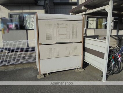 モンターニュ横山[2DK/43.74m2]の共用部1