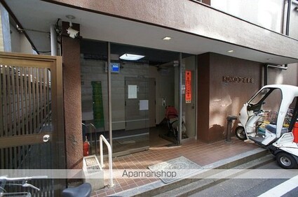 東京都新宿区新宿６丁目[1LDK/32.72m2]のエントランス