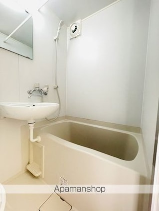 ユースフル祐天寺Ｎｏ．２[1R/13.37m2]のバス