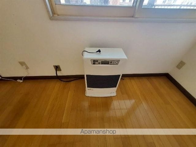 ベルシーヌ中島の内装写真