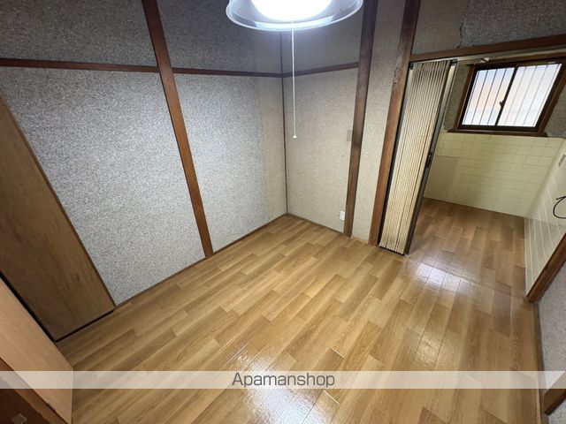 寝屋川市 2階建 築53年の内装写真