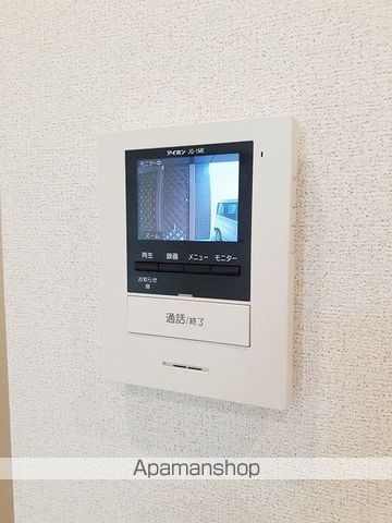 シャングリラIIIの内装写真