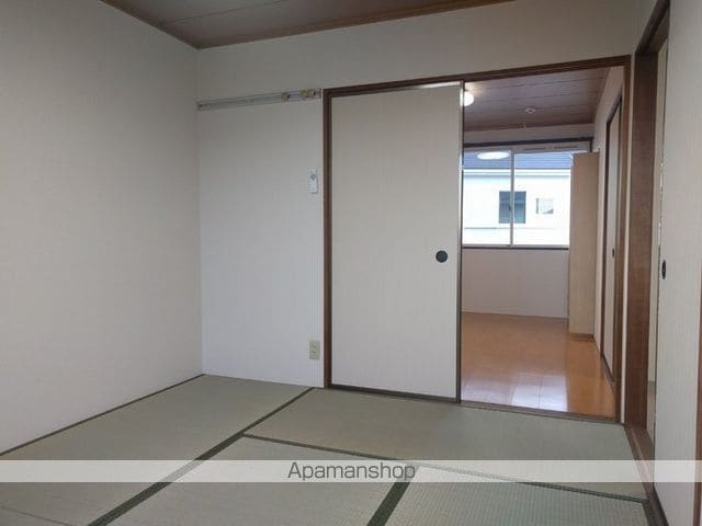 ファミールユタカ Aの内装写真