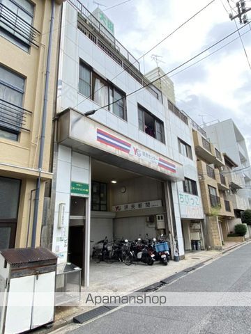 Yビルの外観写真