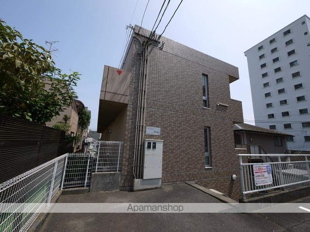 マイルストーン石名坂の玄関写真