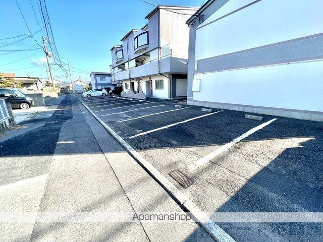 ロータスビレッジあいゆう　Ｄ棟[2LDK/51.54m2]の駐車場