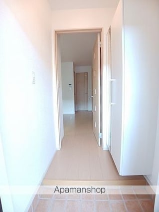 ルン　グランデ　Ａ[2DK/45.77m2]の玄関