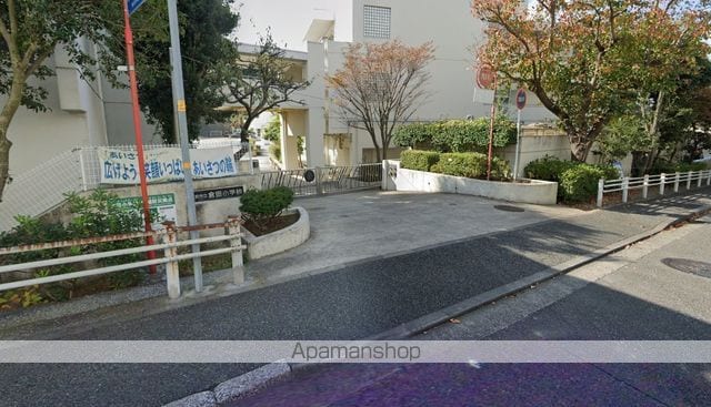 横浜市戸塚区 2階建 築12年の周辺写真