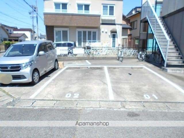 ファミール堀部IIの外観写真