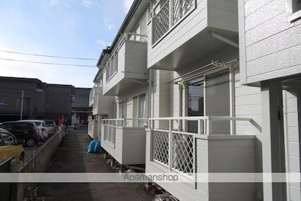 パルコート[2DK/41m2]の外観3