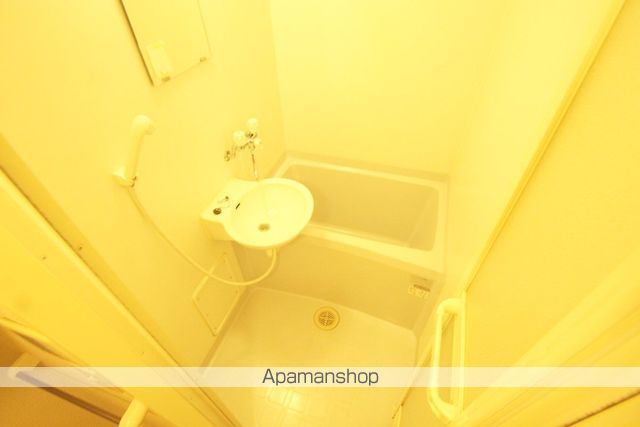レオパレスWAKAKUSAの内装写真
