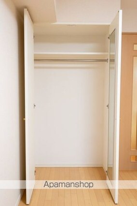 東京都杉並区上高井戸１丁目[1K/22.12m2]の収納